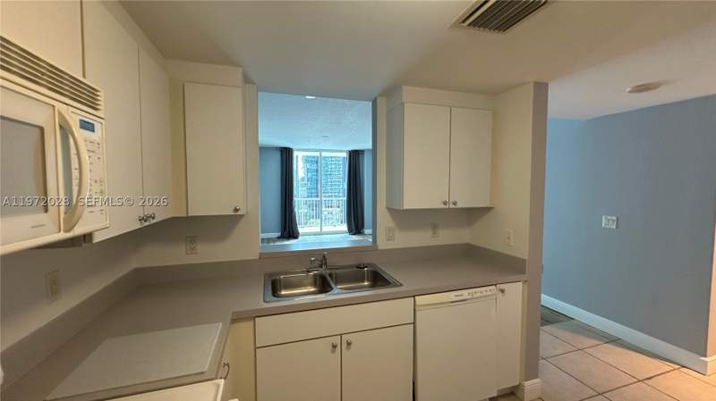 1 bedroom Condominium at 1250 S Miami Ave 1012, Vue At Brickell Condo, Miami — photo 3