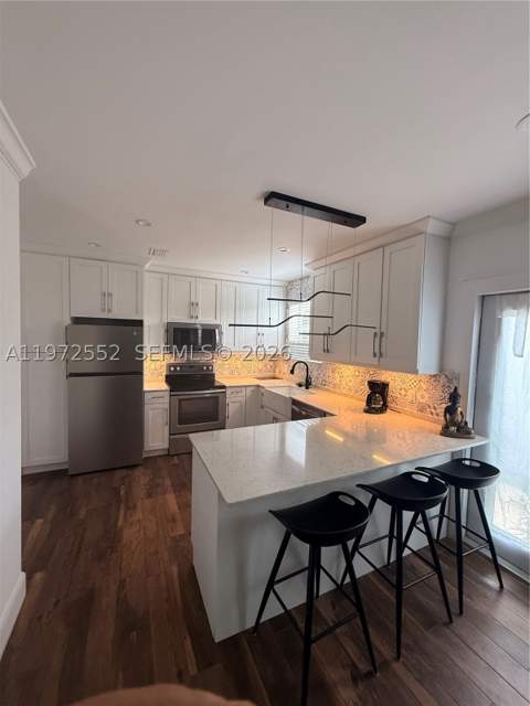 5648 SW 5th Ter, Miami FL - photo 9 of 19