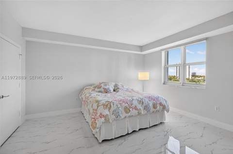 20000 E Country Club Dr 714, Aventura FL - photo 11 of 50