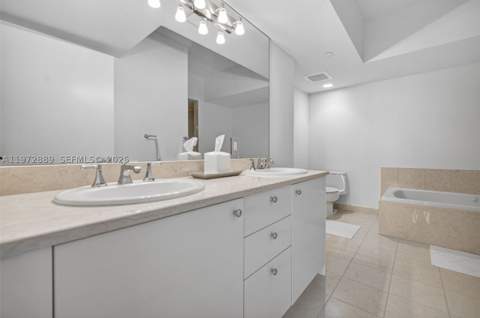 20000 E Country Club Dr 714, Aventura FL - photo 14 of 50