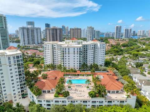 20000 E Country Club Dr 714, Aventura FL - photo 24 of 50