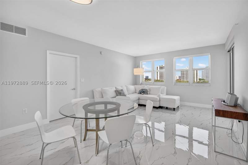 2 bedroom Condominium at 20000 E Country Club Dr 714, Turnberry Vlg No Tower Co, Aventura — photo 5