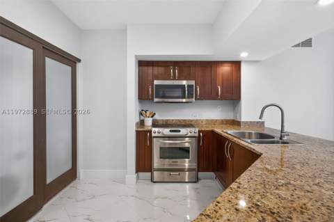 20000 E Country Club Dr 714, Aventura FL - photo 7 of 50