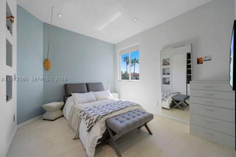 1615 Diplomat Dr, Miami FL - photo 20 of 27