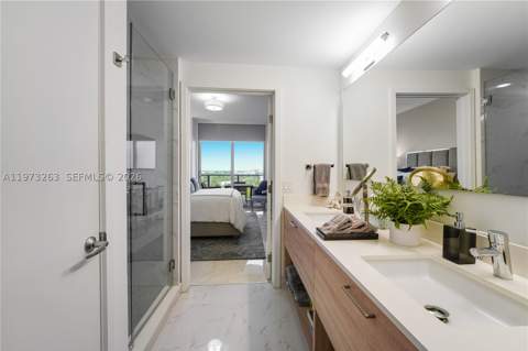 16385 Biscayne Blvd 1502, North Miami Beach FL - photo 16 of 21