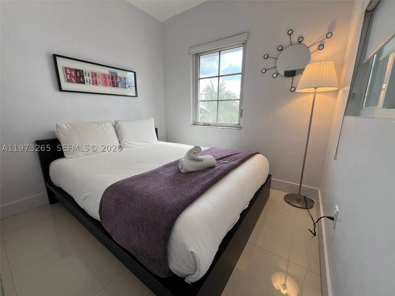 0 bedroom Condominium at 1100 Collins Ave 303, Del Rio Condo, Miami Beach — photo 3