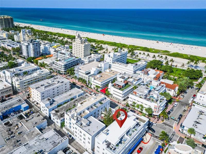0 bedroom Condominium at 1100 Collins Ave 303, Del Rio Condo, Miami Beach — photo 5
