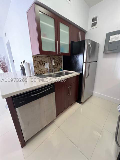 1100 Collins Ave 303, Miami Beach FL - photo 8 of 26