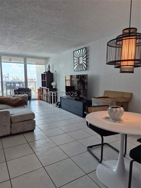 2655 Collins Ave 1404, Miami Beach FL - photo 14 of 45