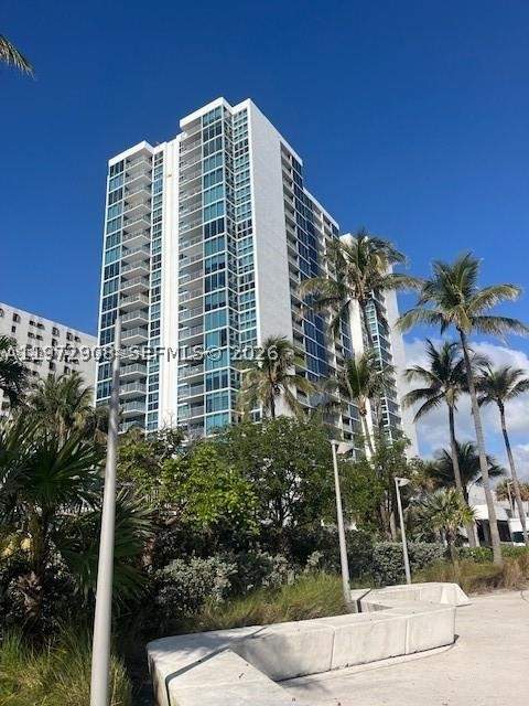 1 bedroom Condominium at 2655 Collins Ave 1404, Mirasol Ocean Towers Cond, Miami Beach — photo 2