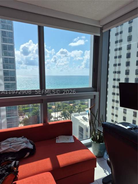 2655 Collins Ave 1404, Miami Beach FL - photo 9 of 45