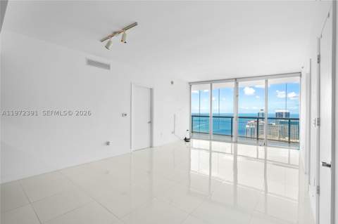495 Brickell Ave 4705, Miami FL - photo 17 of 53