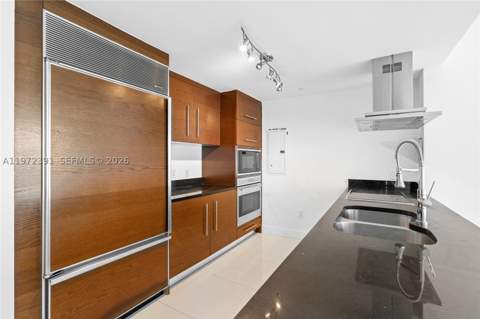 495 Brickell Ave 4705, Miami FL - photo 18 of 53