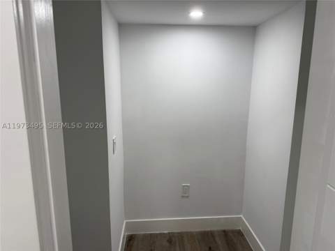 926 Michigan Ave 12, Miami Beach FL - photo 15 of 15