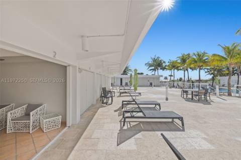 4925 Collins Ave Cu2, Miami Beach FL - photo 10 of 11