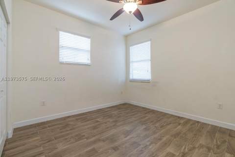 516 SE 35th Ter, Homestead FL - photo 15 of 25