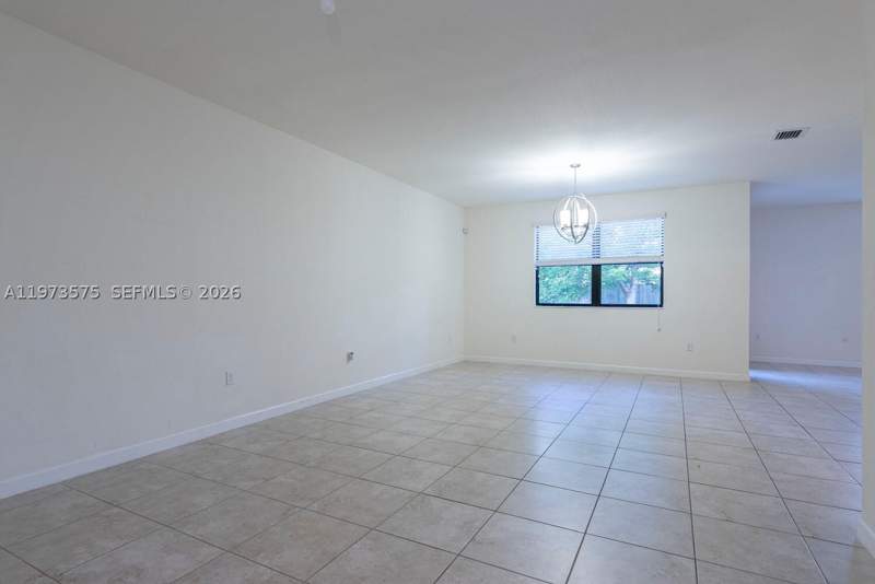 4 bedroom SingleFamilyResidence at 516 SE 35th Ter, Baywinds At Cozumel, Homestead — photo 5