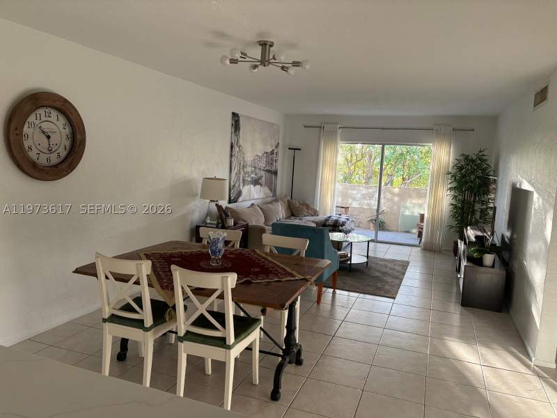 2 bedroom Condominium at 6884 N Kendall Dr C407, Dadeland Grove Condo, Pinecrest — photo 2