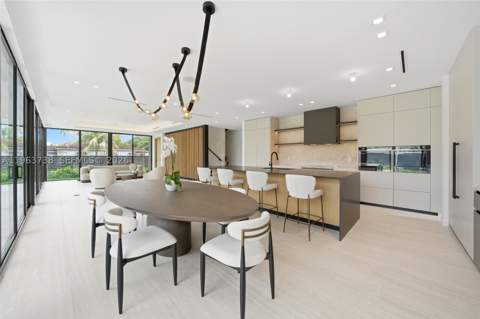 4401 SW 14th St, Miami FL - photo 11 of 89