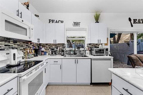 1687 SE 30th St, Homestead FL - photo 19 of 37