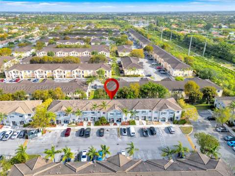 1687 SE 30th St, Homestead FL - photo 6 of 37