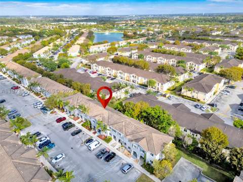 1687 SE 30th St, Homestead FL - photo 8 of 37