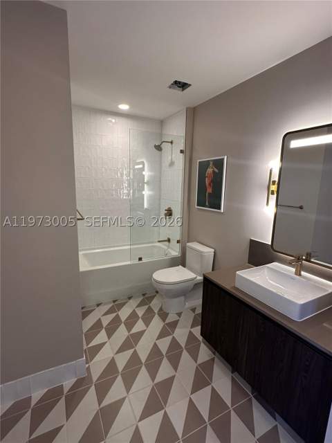 159 NE 6th St 4811, Miami FL - photo 13 of 43