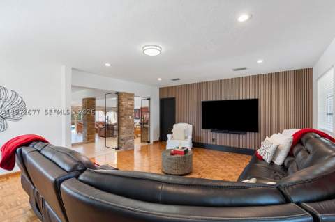 13780 SW 73rd Ct, Palmetto Bay FL - photo 10 of 61