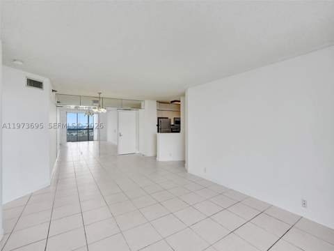 3400 192nd St 1811, Aventura FL - photo 11 of 29