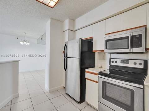 3400 192nd St 1811, Aventura FL - photo 15 of 29