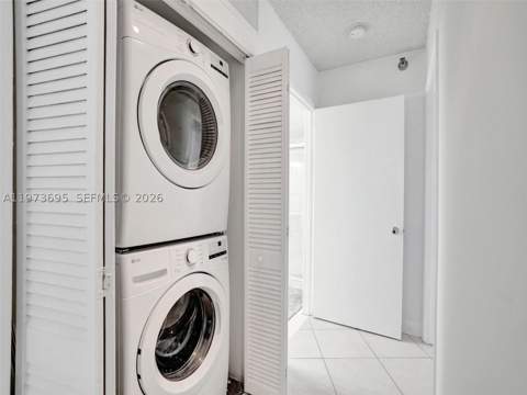 3400 192nd St 1811, Aventura FL - photo 24 of 29