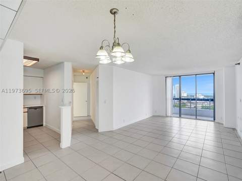 3400 192nd St 1811, Aventura FL - photo 8 of 29
