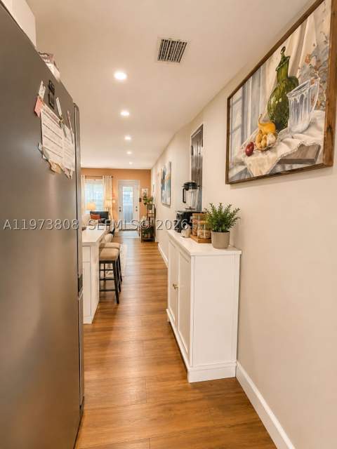 2281 NW 81st Ter, Miami FL - photo 7 of 15