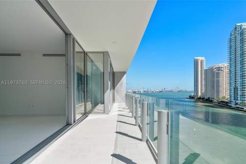 300 Biscayne Blvd Way 903, Miami FL - photo 18 of 84