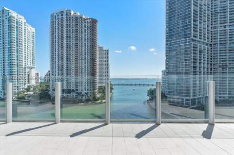 300 Biscayne Blvd Way 903, Miami FL - photo 9 of 84