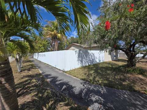 13377 SW 46th Ln, Miami FL - photo 9 of 25