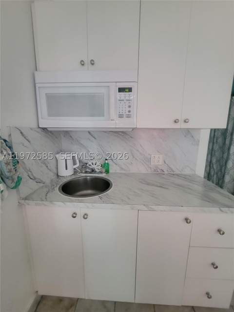 763 Pennsylvania Ave 131, Miami Beach FL - photo 13 of 15