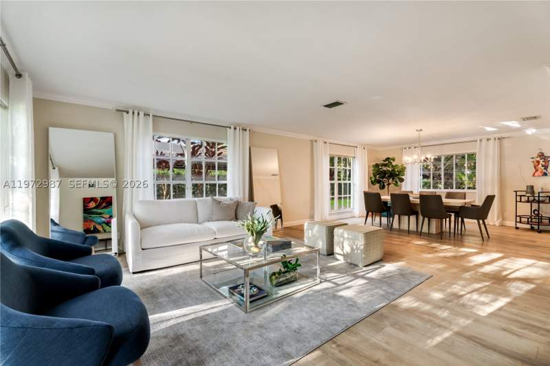 5 bedroom SingleFamilyResidence at 16085 SW 84th Pl, Pine Glenn Estates, Palmetto Bay — photo 3