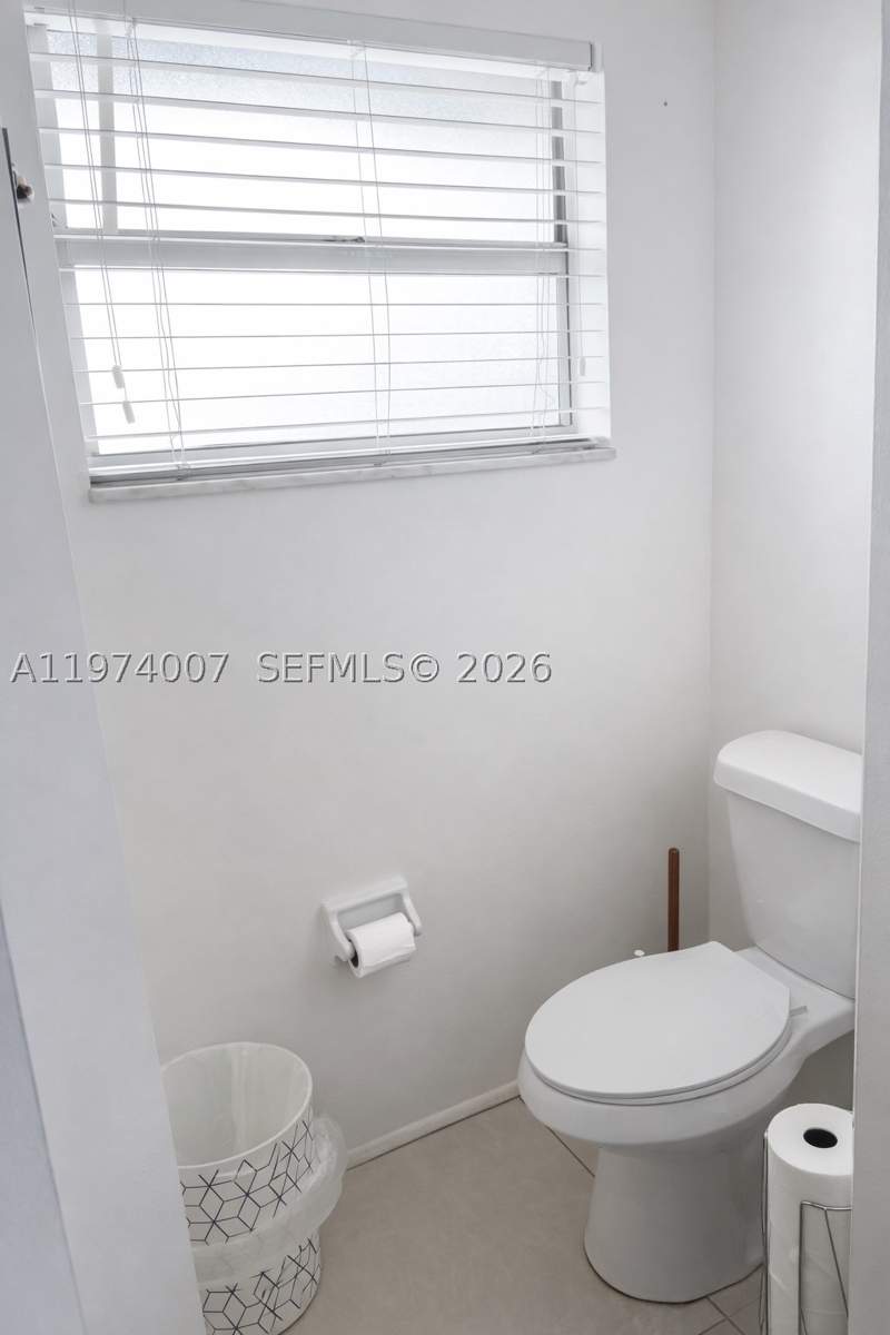 1 bedroom Condominium at 1780 NE 191st St 210-2, Jade Winds Group -, Miami — photo 5