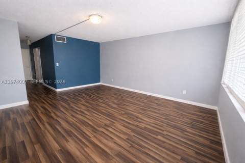 1780 NE 191st St 210-2, Miami FL - photo 9 of 9