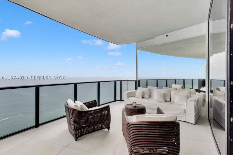 4 bedroom Condominium at 18555 Collins Ave 4605, Porsche Tower, Sunny Isles Beach — photo 2