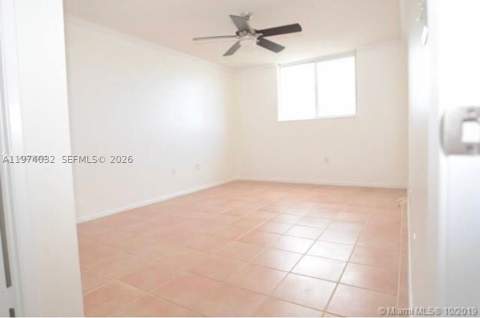 1688 West Ave 1107, Miami Beach FL - photo 18 of 23