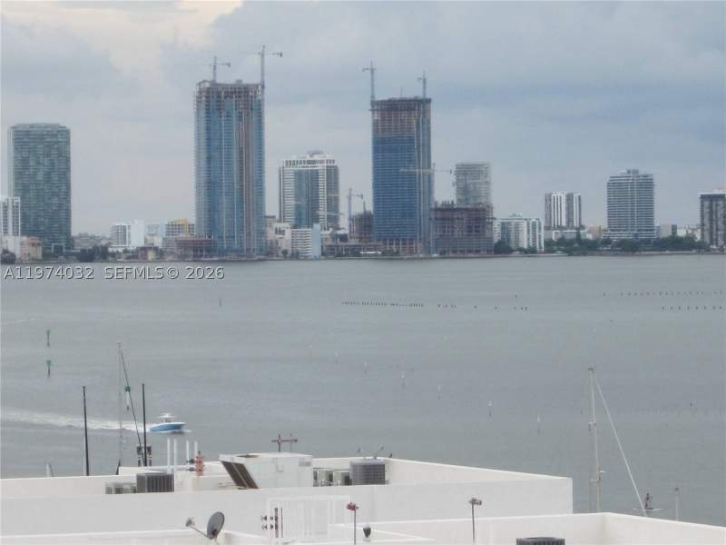1 bedroom Condominium at 1688 West Ave 1107, West Bay Plaza Condo, Miami Beach — photo 5