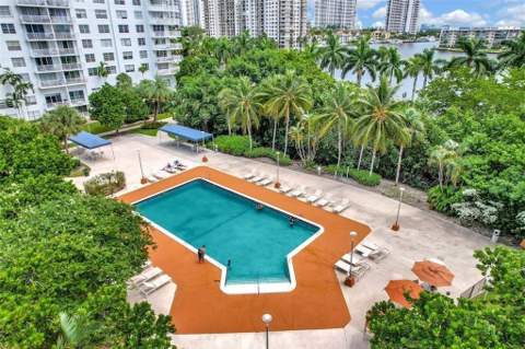 2851 NE 183 2203-05, Aventura FL - photo 19 of 22