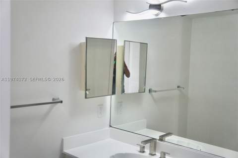 7601 E Treasure Dr 1406, North Bay Village FL - photo 18 of 20