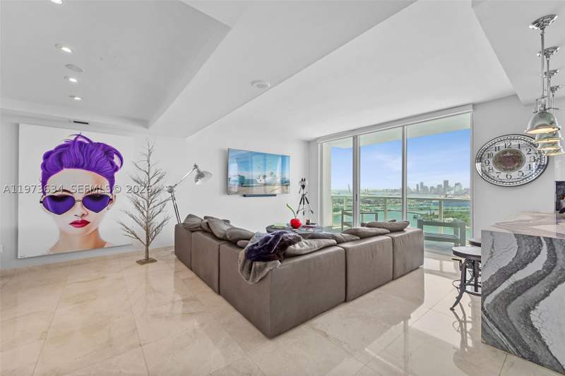 2 bedroom Condominium at 650 West Ave Ph09, The Floridian Condo, Miami Beach — photo 2