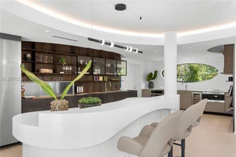 5261 NE 5th Ave, Miami FL - photo 6 of 31