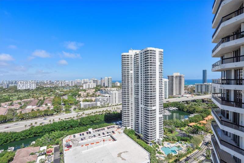 2 bedroom Condominium at 3530 Mystic Pointe Dr 2907, Mystic Pointe Tower 500 C, Aventura — photo 4