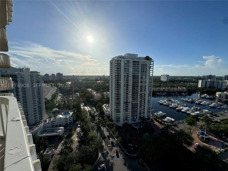 1 bedroom Condominium at 19355 Turnberry Way 23C, Turnberry Towers Condo, Aventura — photo 3