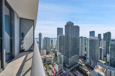 55 SW 9th St 4406, Miami FL - photo 13 of 36